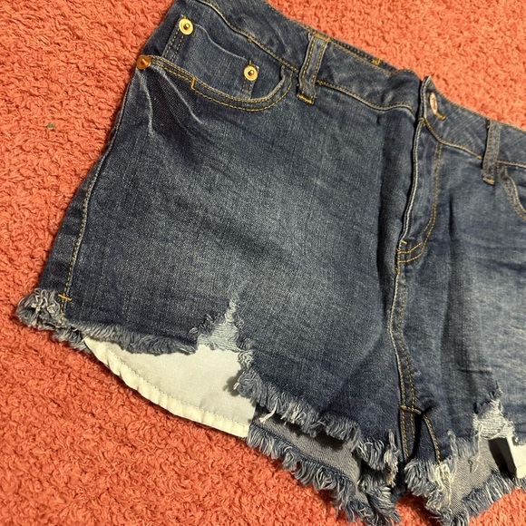 2/$8 - Women’s Shorts - Picture 4 of 9